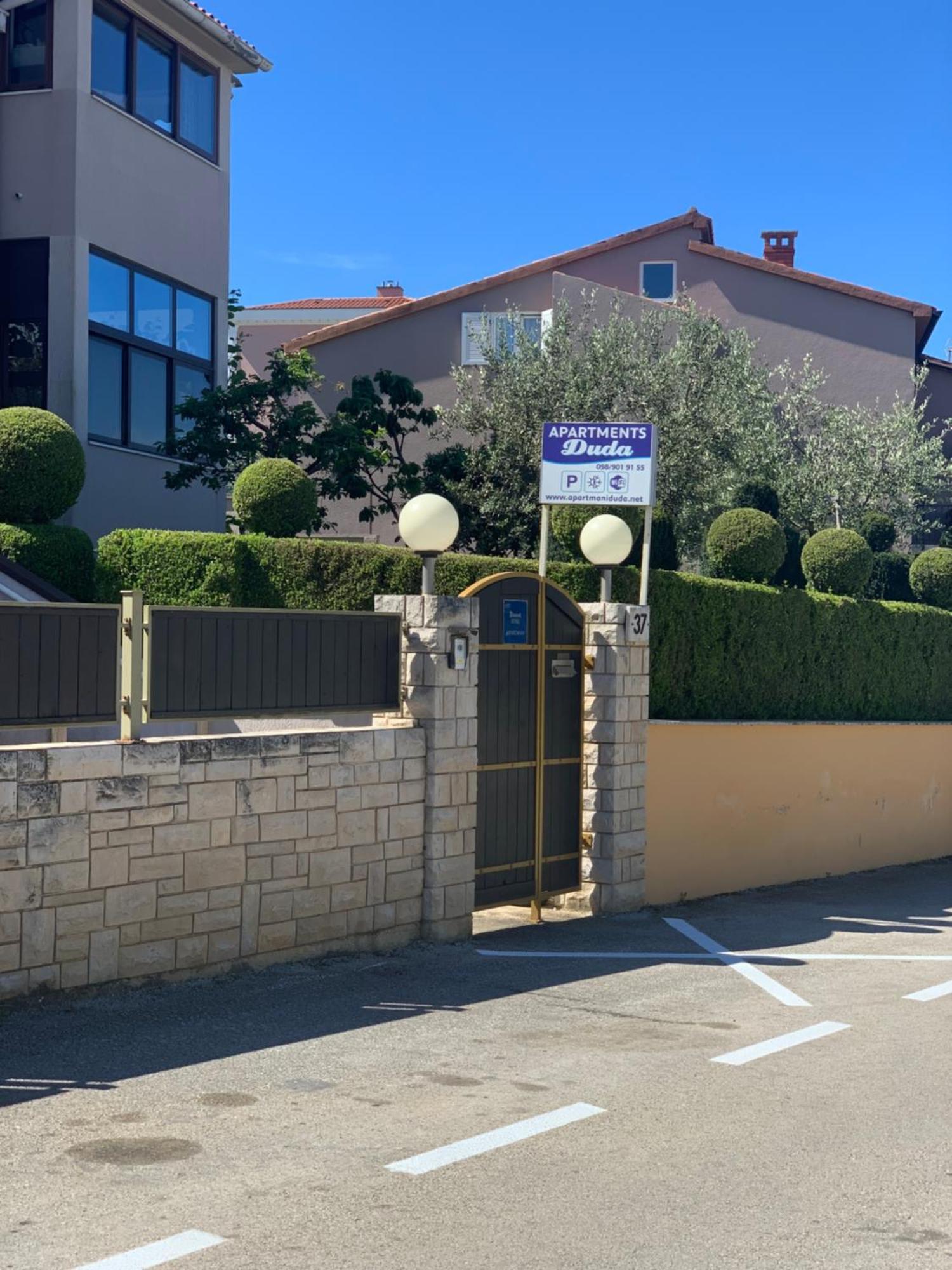 PUY Apartments Duda מראה חיצוני תמונה
